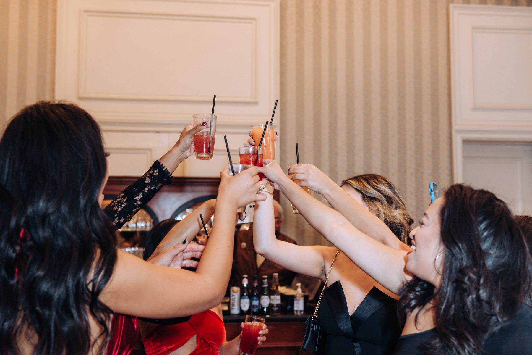 Welcome drinks on arrival